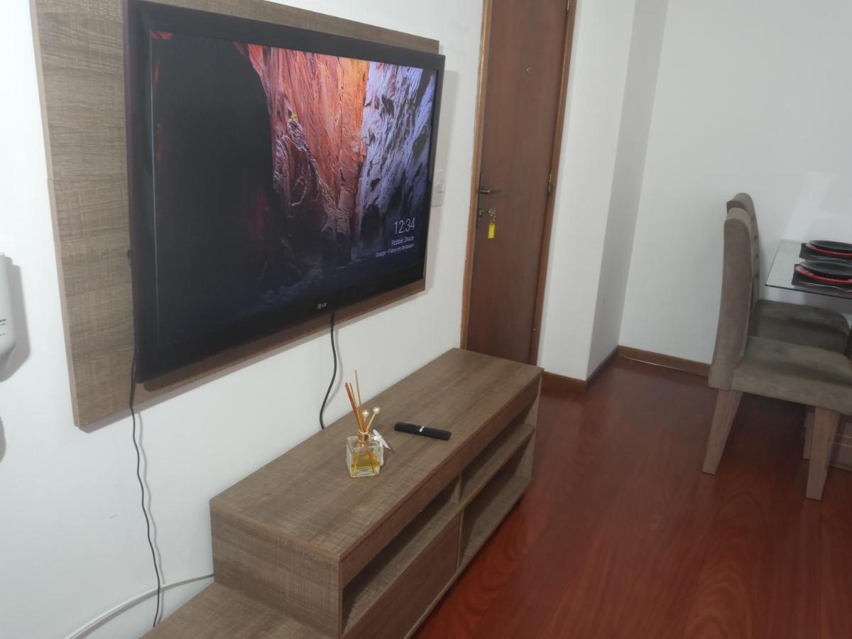 Funcional E Confortavel Em Apartment *
